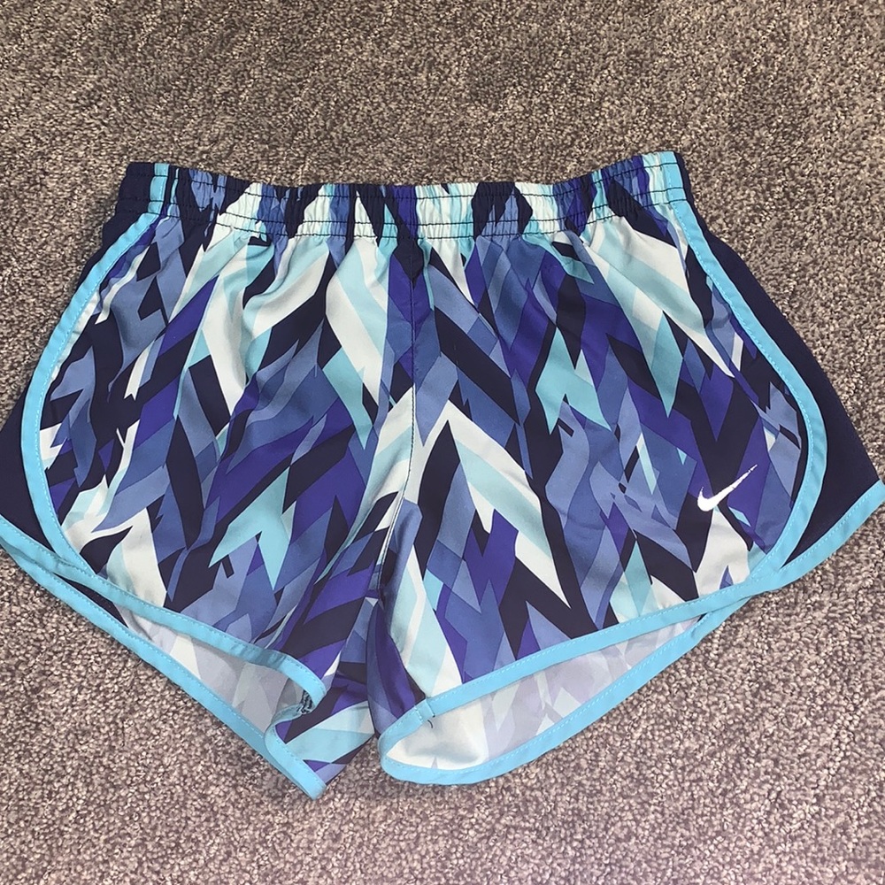 Girls Nike Dri-Fit Tempo Shorts